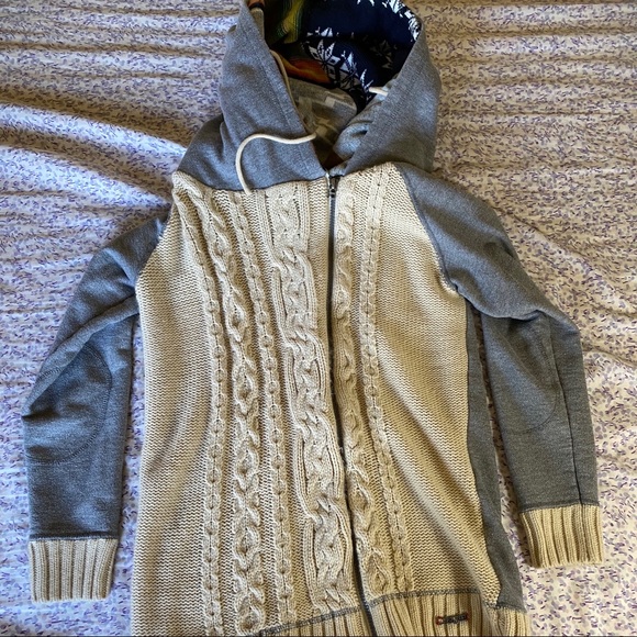 Super unique, comfy jacket - Picture 1 of 4